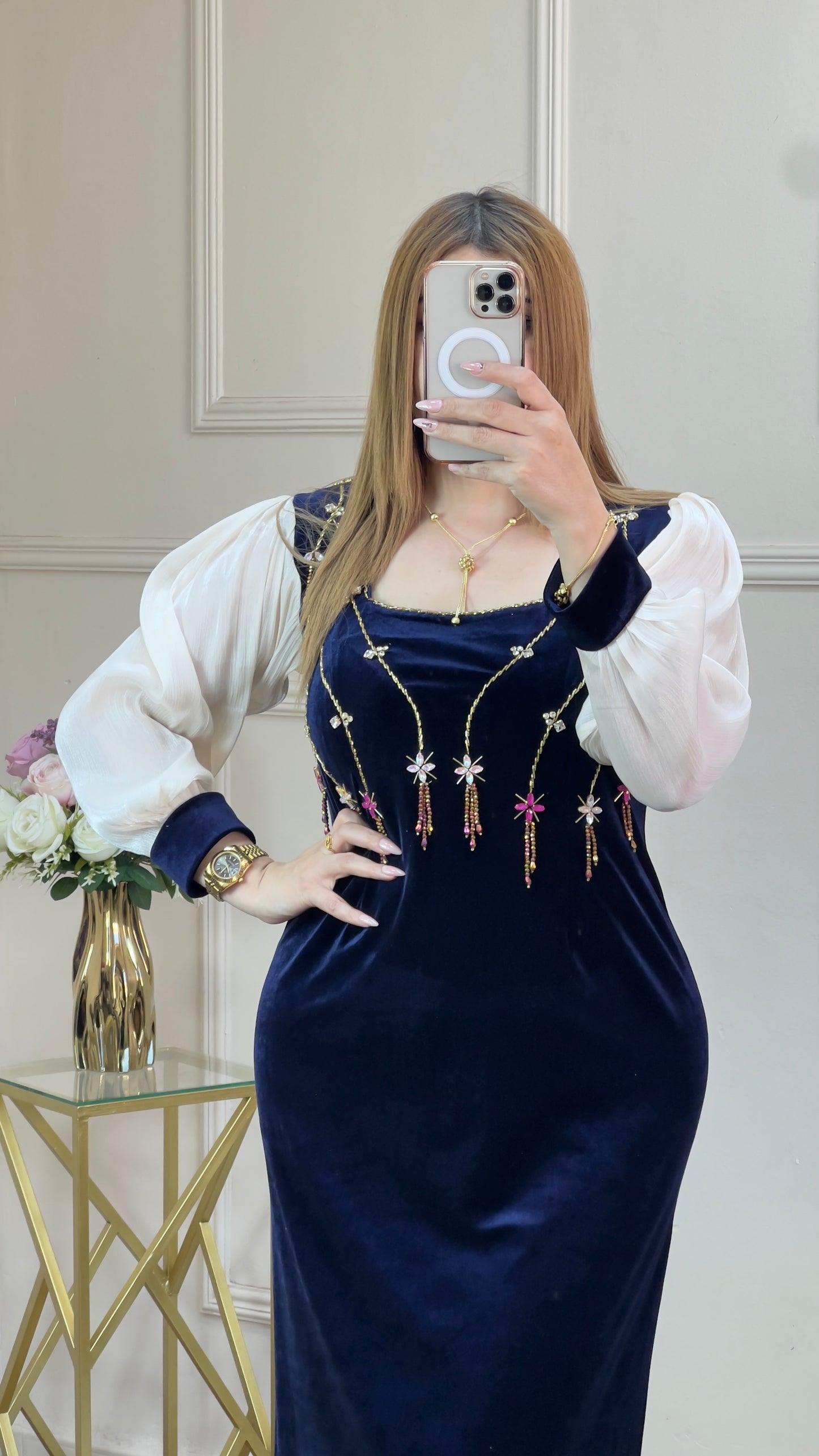 Robe Amira